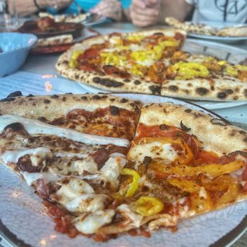 Da Vinci - Del Papa Pizza B-Town Pizza - Pizza Near Me - Bloomington, Indiana Da Vinci - Del Papa Pizza B-Town Pizza - Pizza Near Me - Bloomington, Indiana