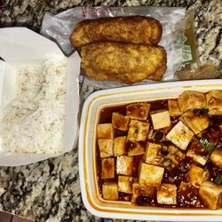 Red Door Chinese Eatery - Szechuan Tofu (Mapo Tofu) white rice and vegetable egg roll