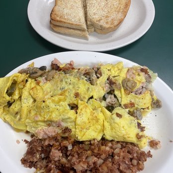 Dahl's Diner - Meat lovers Omelette with a side of beef corn hash - Diners Near Me - Oswego, New York