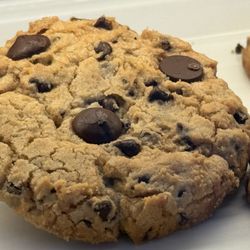 Laxmi's Bakery - Chocolate chip cookie