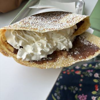 Peak 9 - Banana Split Crêpe - Creperies Near Me - Miami , Florida