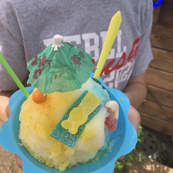 A Snowballs Chance - Beach Bum - epic size - Shaved Ice Near Me - Buda, Texas A Snowballs Chance - Beach Bum - epic size - Shaved Ice Near Me - Buda, Texas
