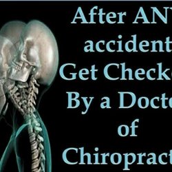 Hammett Clinic of Chiropractic - Have you been in an auto accident in kenosha?
Hammett Clinic has 37 years experience with correcting symptoms from auto accidents.