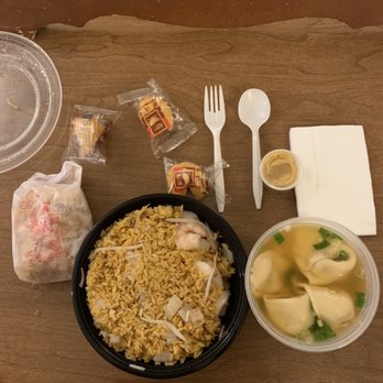 Golden China Chinese Restaurant - The whole meal with 3 fortune cookies - Chinese Near Me - Warminster, Pennsylvania Golden China Chinese Restaurant - The whole meal with 3 fortune cookies - Chinese Near Me - Warminster, Pennsylvania