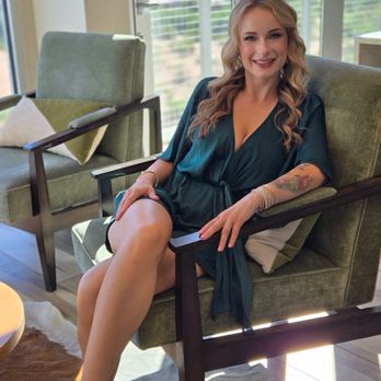 The Beauty Devotee - Amanda Spillman, licensed esthetician. Specializes in microneedling and relaxation facials. - Skin Care Near Me The Beauty Devotee - Amanda Spillman, licensed esthetician. Specializes in microneedling and relaxation facials. - Skin Care Near Me