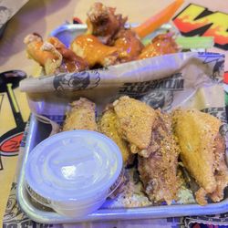 Wings Etc