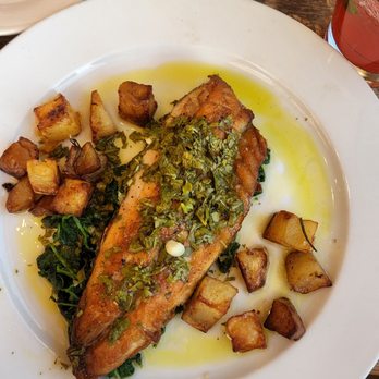 The Sunset Restaurant - Bass fillet entree - New American Near Me - Malibu, California