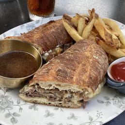 Insanely good French Dip. Bread was perfect. Insanely good French Dip. Bread was perfect.