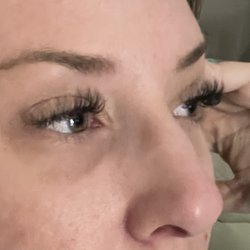 The Lash House - Best lashes