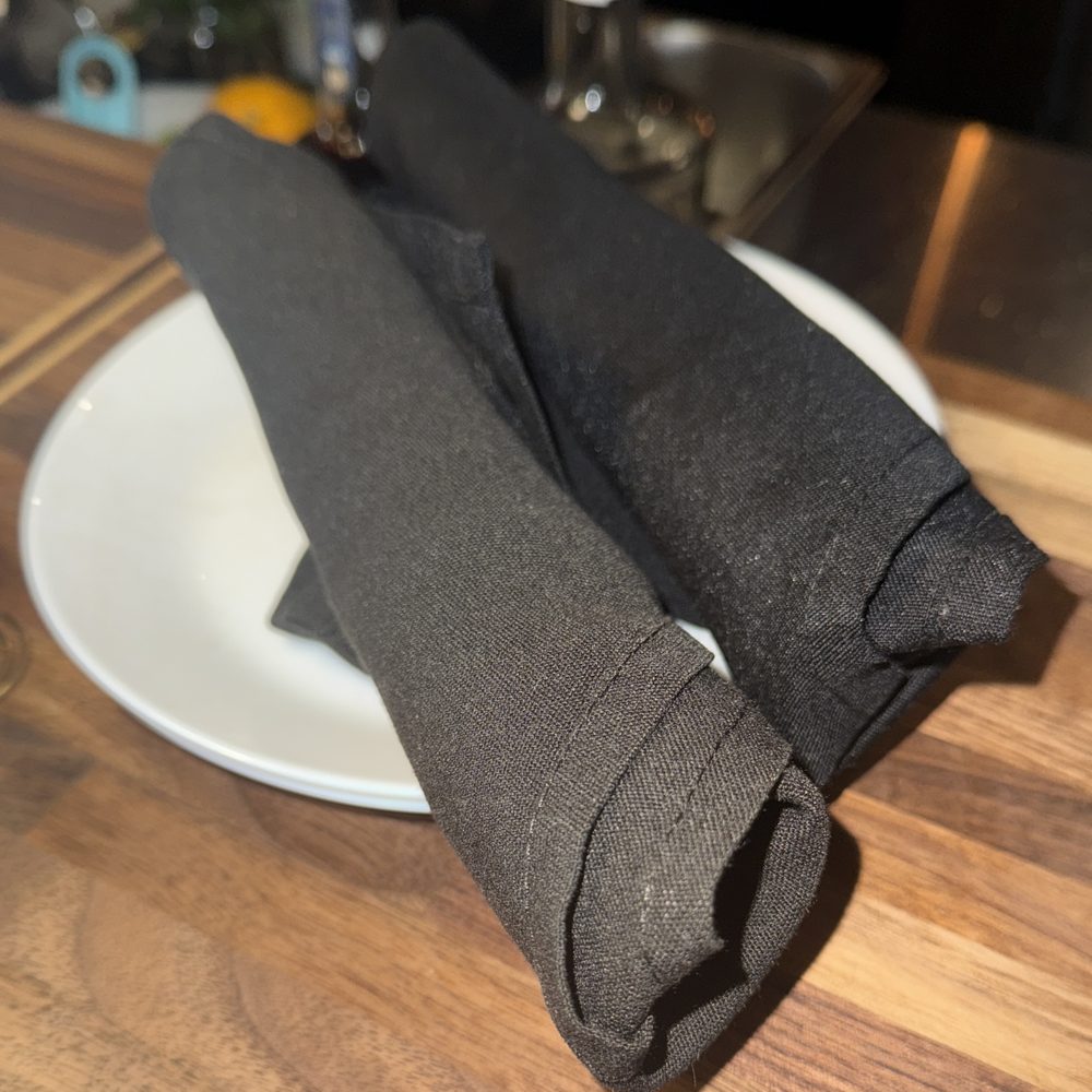 Off Elm - Linen Napkins - Cocktail Bars Near Me - Webster Groves, Missouri