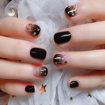 Maison Nail Spa - Nail Salons Near Me - Pasadena, California