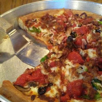 The Silo Restaurant - Pizza Near Me - Lake Bluff, Illinois