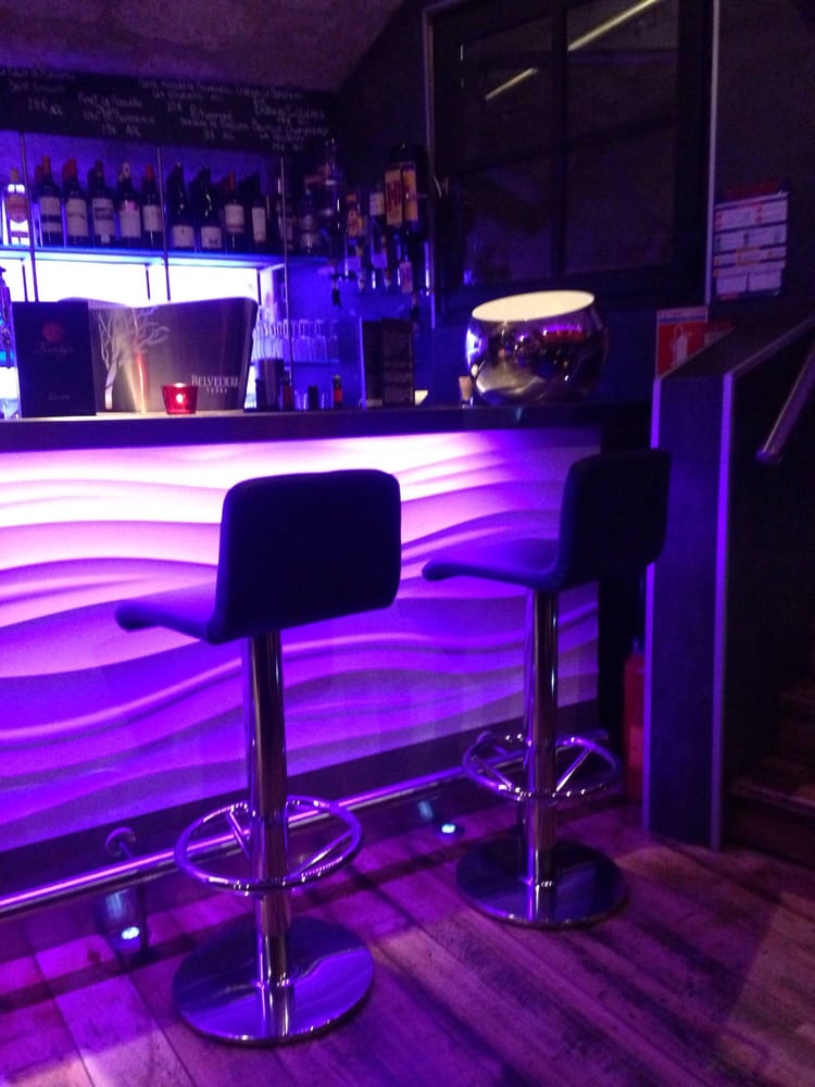 CABANA CAFÉ - Updated November 2024 - 23 Reviews - 34 Place Hotel De