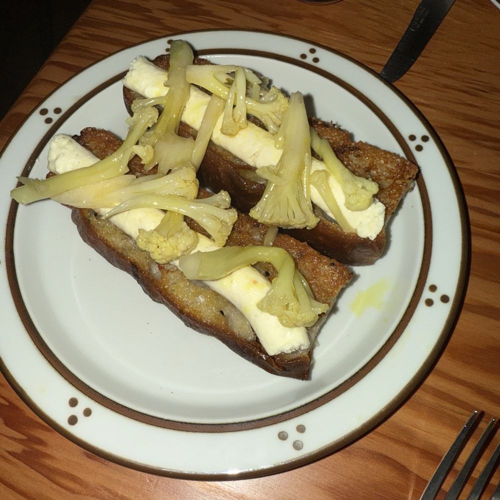 Baby Bistro - Onion bread - Salad Near Me - Los Angeles, California Baby Bistro - Onion bread - Salad Near Me - Los Angeles, California