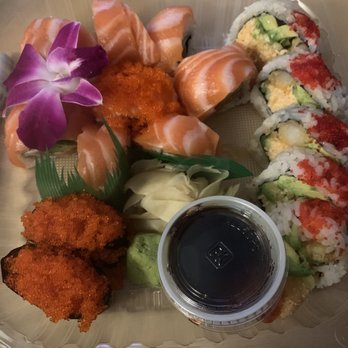 Hanamaru - Tobiko nigiri, mission complete roll, and sunflakes roll - Japanese Near Me - Sunnyvale, California Hanamaru - Tobiko nigiri, mission complete roll, and sunflakes roll - Japanese Near Me - Sunnyvale, California