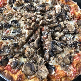 The Pizza Spot - Sausage and mushroom pizza - Pizza Near Me - Fort Lauderdale, Florida The Pizza Spot - Sausage and mushroom pizza - Pizza Near Me - Fort Lauderdale, Florida
