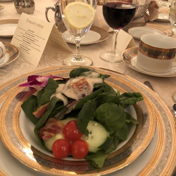 The Haley Mansion - Spinach salad - Party & Event Planning Near Me - Joliet, Illinois