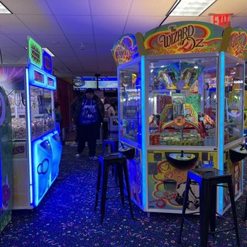 Laser Bounce - Arcades Near Me - Glendale, New York