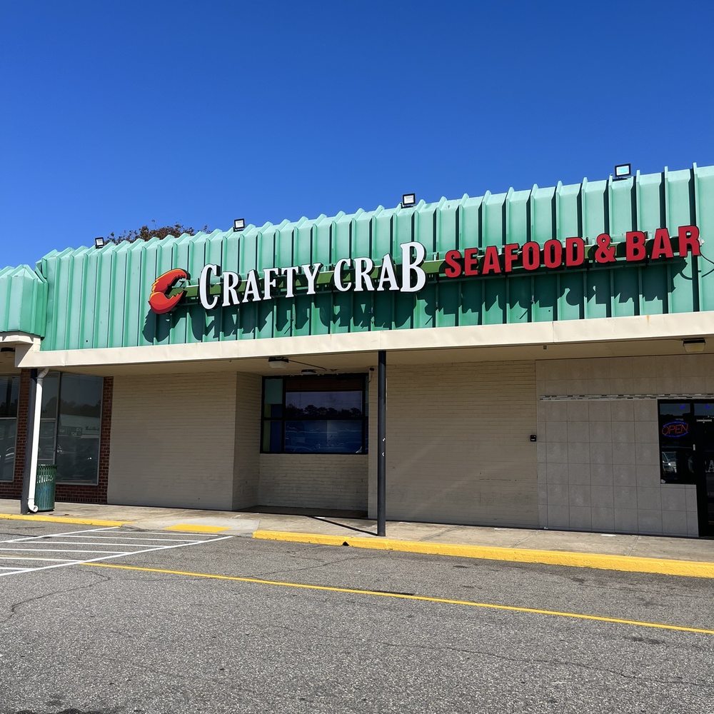 Crafty Crab - the front of the store - Seafood Near Me - Richmond, Virginia