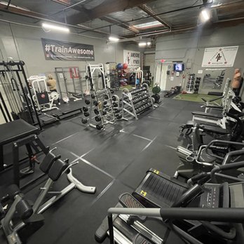 Awesome Fitness - Gym Floor - Trainers Near Me - Bakersfield, California Awesome Fitness - Gym Floor - Trainers Near Me - Bakersfield, California