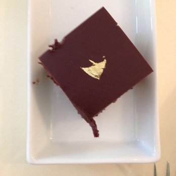 Auberge de l'Ill - Dessert with a gold flake - French Near Me - Illhaeusern, 68