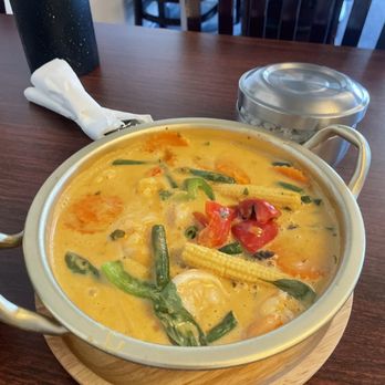 Janyas Thai Cuisine - Panang Curry with Shrimp - Thai Near Me - Redding, California