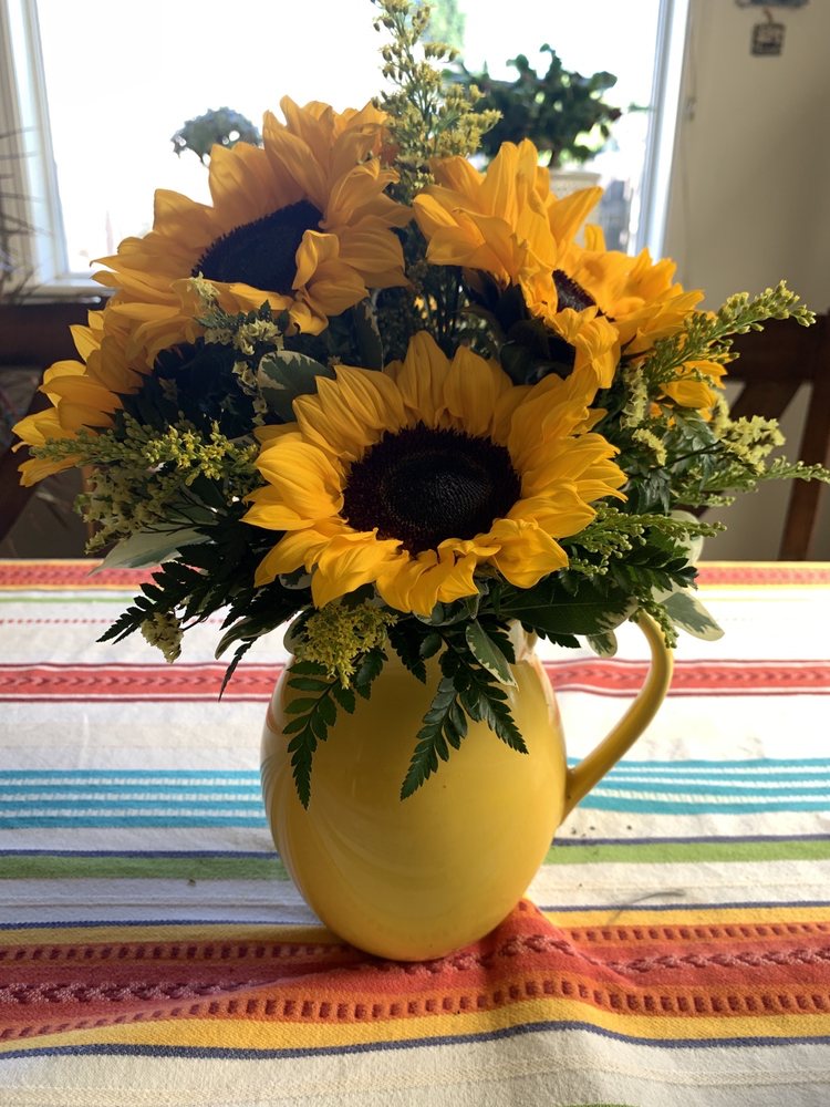 LONG’S FLOWERS - Updated December 2025 - 11 Photos & 14 Reviews - 864 ...