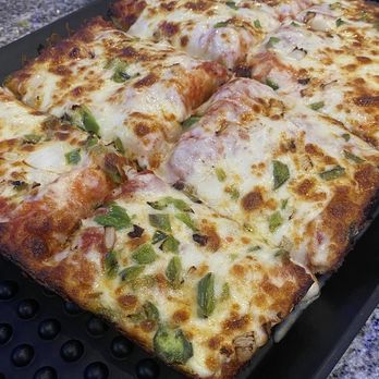 Art & Jake's - Detroit Style Pizza - Green Peppers and Onions. - Sports Bars Near Me - Lansing, Michigan Art & Jake's - Detroit Style Pizza - Green Peppers and Onions. - Sports Bars Near Me - Lansing, Michigan