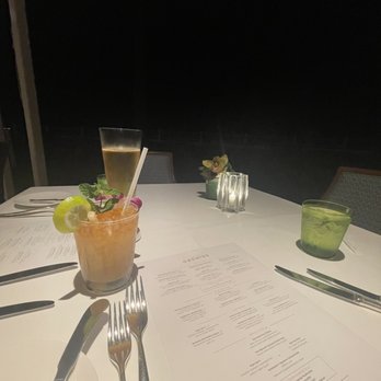 Orchids - Mai tai and beer - Breakfast & Brunch Near Me - Honolulu, Hawaii