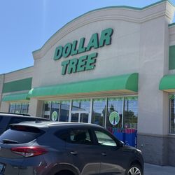 Dollar Tree - Exterior of the building