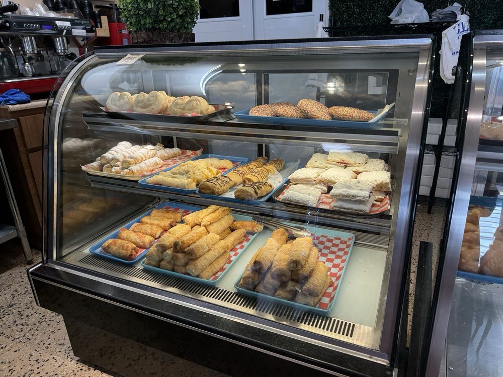 Family’s Bakery Image