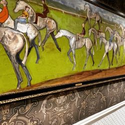 Stables Bar - Decor in corridor
