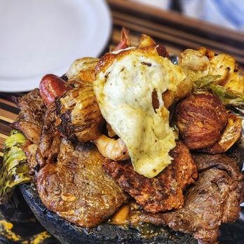 Mi Lindo Apatzingan - Carne Asada Molcajete - Mexican Near Me - Riverside, California