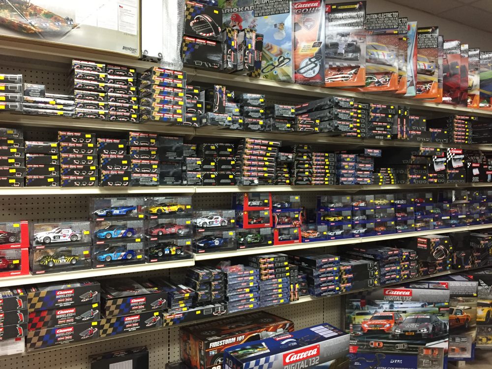 Max Trains Hobby Shops 3854 Boulevard HenriBourassa E, Ahuntsic