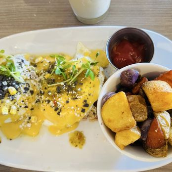 Brunch - Kitchen & Cocktails - Breakfast & Brunch Near Me - Cave Creek, Arizona