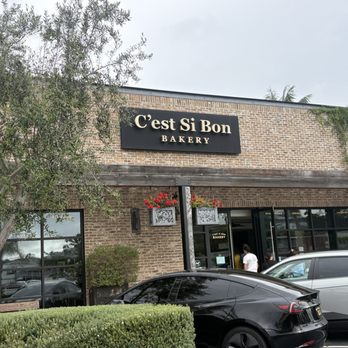 C'est Si Bon Bakery - Bakeries Near Me - Newport Beach, California C'est Si Bon Bakery - Bakeries Near Me - Newport Beach, California