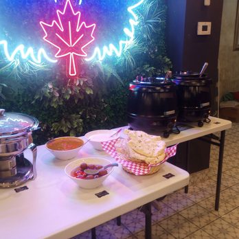 Taara Pan Indian Resto Bar - They have a small buffet - Indian Near Me - Ottawa, Ontario