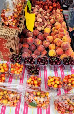 Shoreline Farmers Market by null