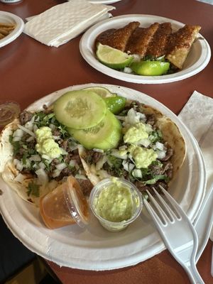 Regios Tacos a Vapor by null