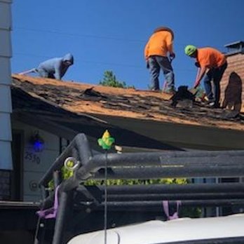 C T R Roofing - CTR employees on my roof - Roofing Near Me - Sparks, Nevada