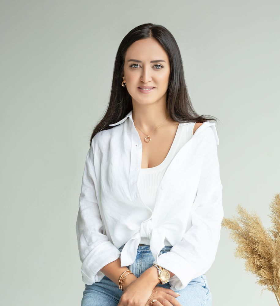 ANGELIKA VOLOVA RODEO REALTY WOODLAND HILLS Contact Agent 16820