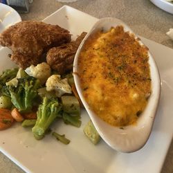 Charlie's Up North - Rotisserie chicken , vegetables and au gratin potatoes