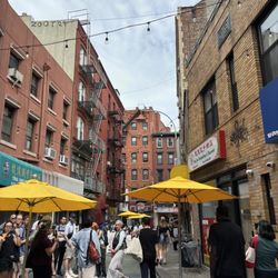 Doyers Street - A small street with lots of history