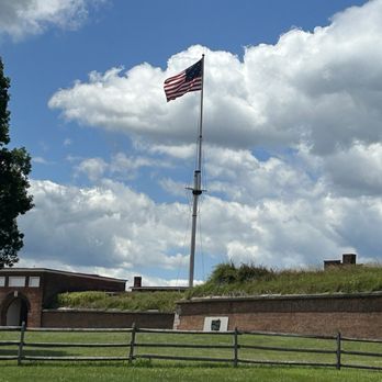 Fort McHenry - Landmarks & Historical Buildings Near Me - Baltimore, Maryland