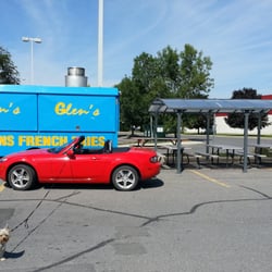 Glen's Chip Truck - One of the few days in the year that the Wagon is closed.