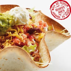 Sloppy Joe's - ¿Aún no has probado nuestra ensalada Taco? Con los ingredientes de nuestra famosa "Pizza Taco" y servido todo en una tortilla de trigo...