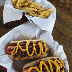 Knuckle Sandwich and Catering