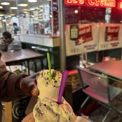Gelato Classico Italian Ice Cream - Small scoops (up to 2 flavors)
