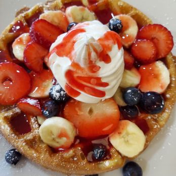 Phillips Avenue Diner - Sunrise Waffle - Diners Near Me - Sioux Falls, South Dakota