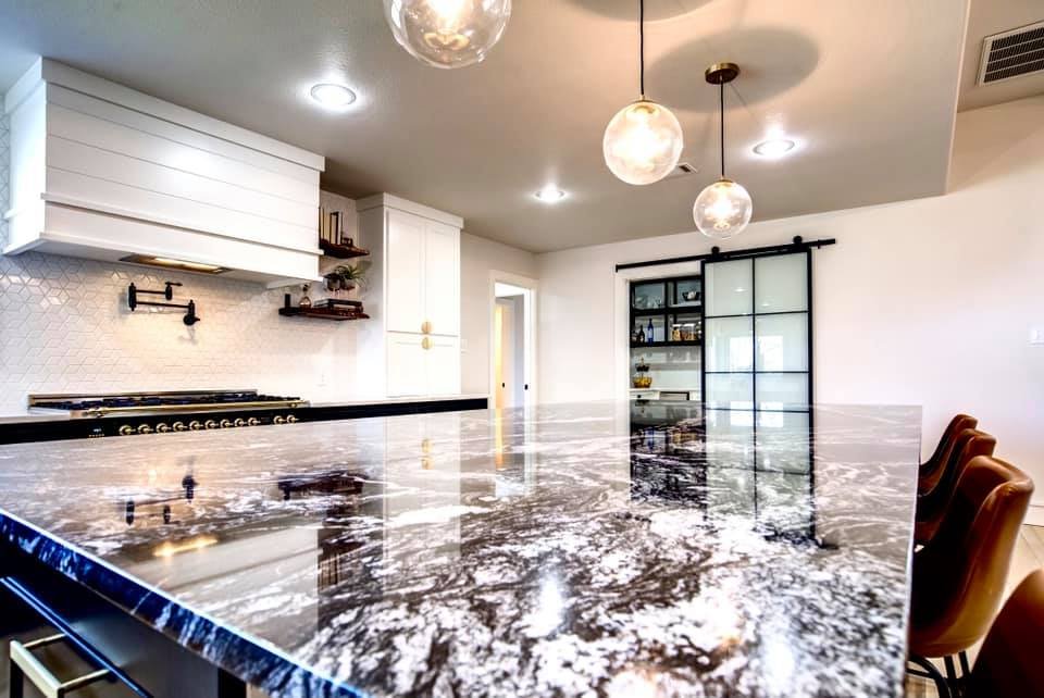 StoneKing Granite - countertop fabricator in Lubbock, TX
